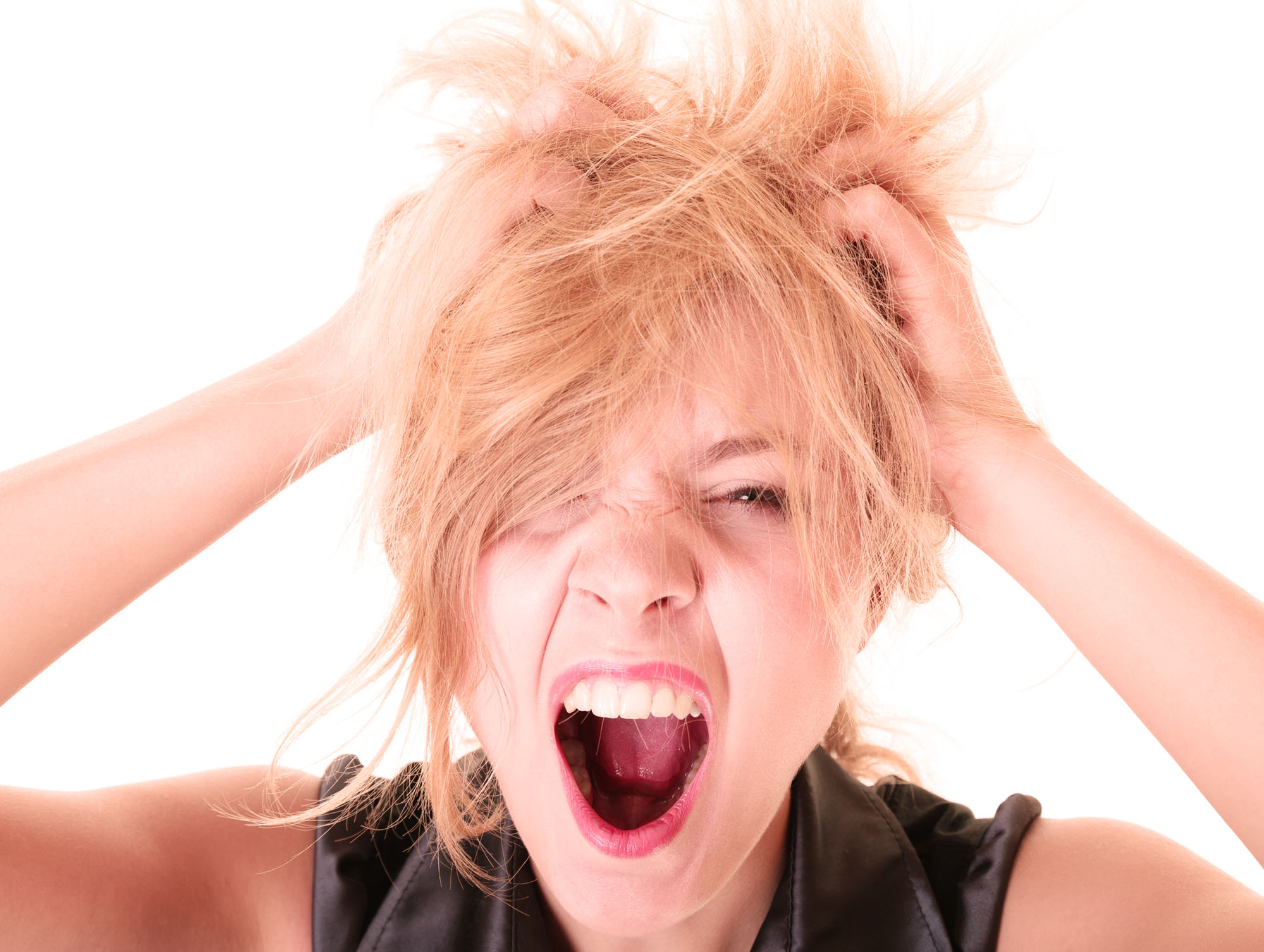 Чому болять корені волосся на голові - причини і лікування